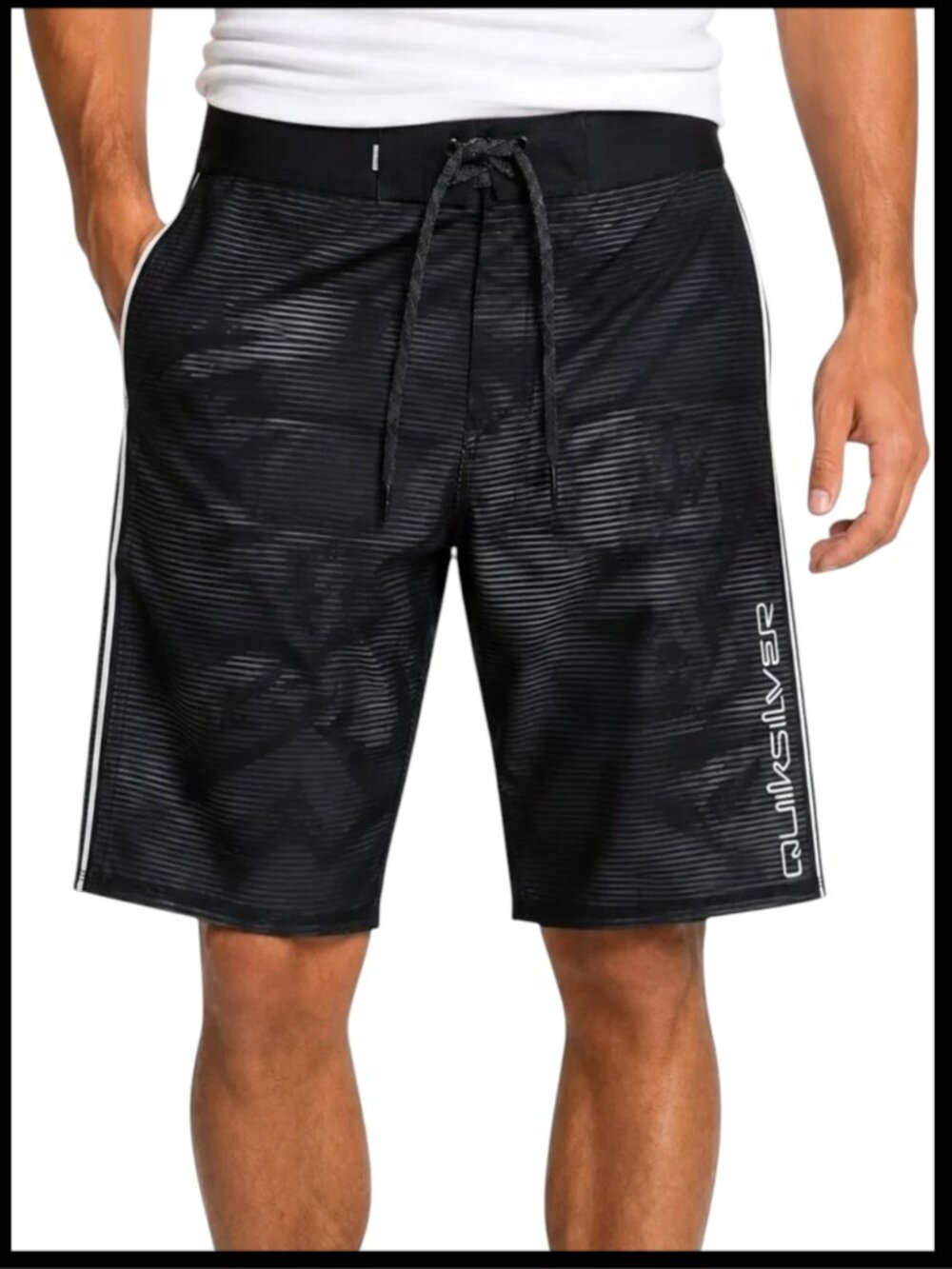 Quiksilver SurfSilk Massive 20" Boardshorts Black Charcoal Floral 34 M